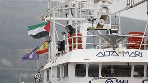 Aita Marik 34 migratzaile erreskatatu ditu, tartean haurdun dagoen emakume bat eta hiru adin txikiko