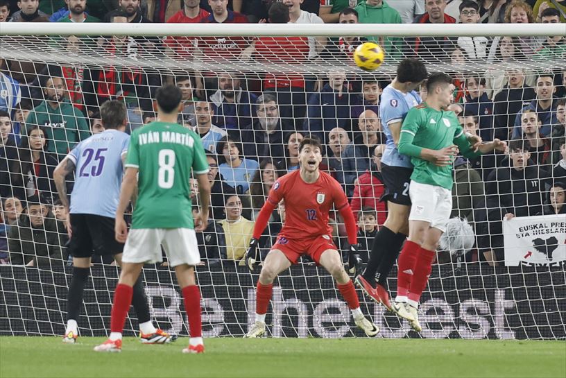 Euskal Selekzioa vs  Uruguai