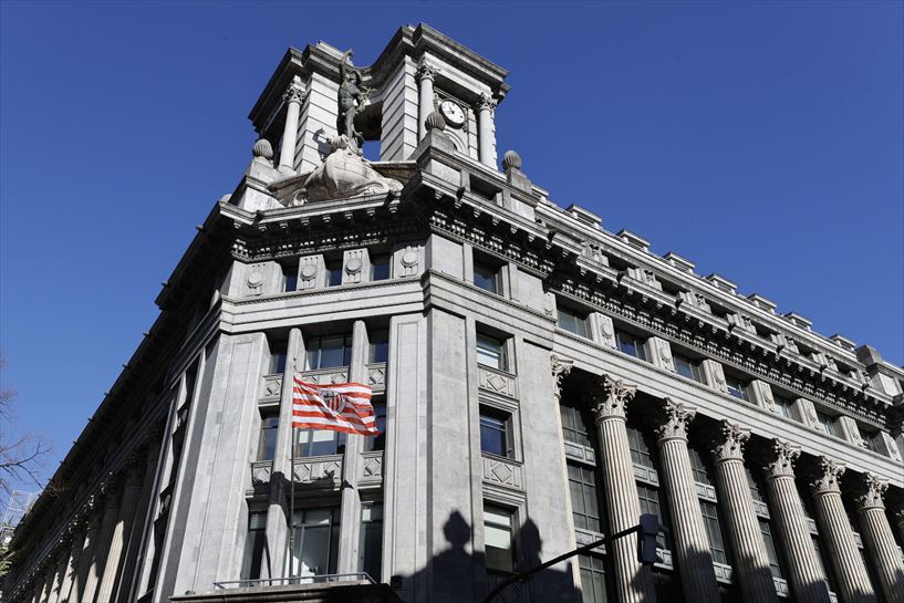 Banderas del Athletic Club en Bilbao. Foto: EFE