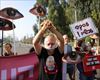 Los familiares de los rehenes en Gaza y los mediadores exigen al Gobierno israelí aprobar el plan de tregua