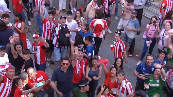 Aficionados del Athletic Club en Sevilla.