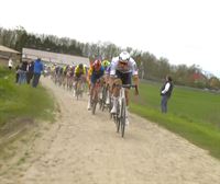 El ataque definitivo de Van der Poel y el último kilometro de la Paris-Roubaix
