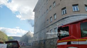 Derioko seminarioaren zati bat hustu dute, sute baten ondorioz