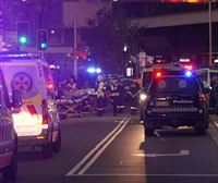 Gizon batek gutxienez sei pertsona hil ditu labankadaz Sydneyko merkataritza gune batean