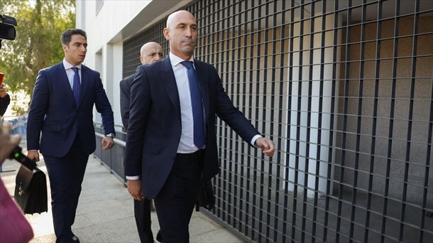 Luis Rubiales en el juzgado ed Majadahonda. Foto: EFE