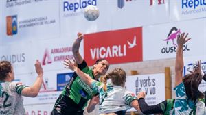 El Beti-Onak no puede remontar en Elche (25-22), y luchará por lograr el quinto puesto en la Liga