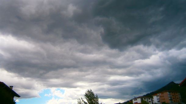 Nubarrones en Urnieta. 