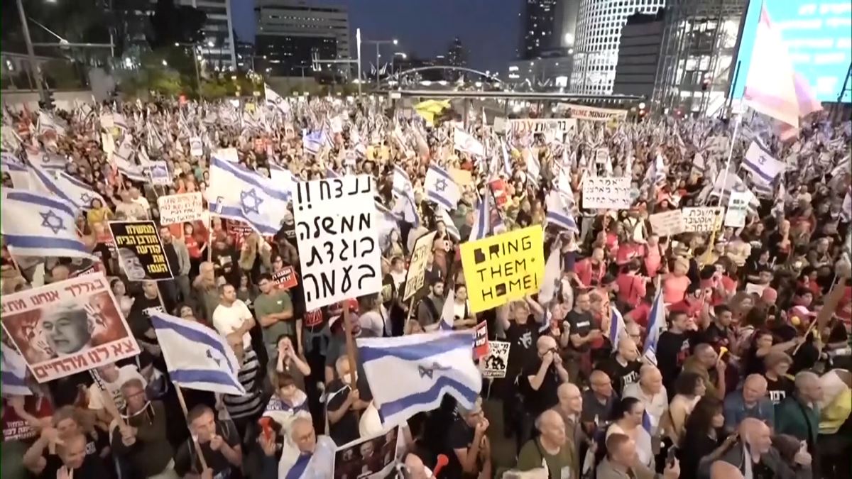 Decenas de miles de israelíes reclaman un acuerdo de alto el fuego a Netanyahu para liberar a los rehenes