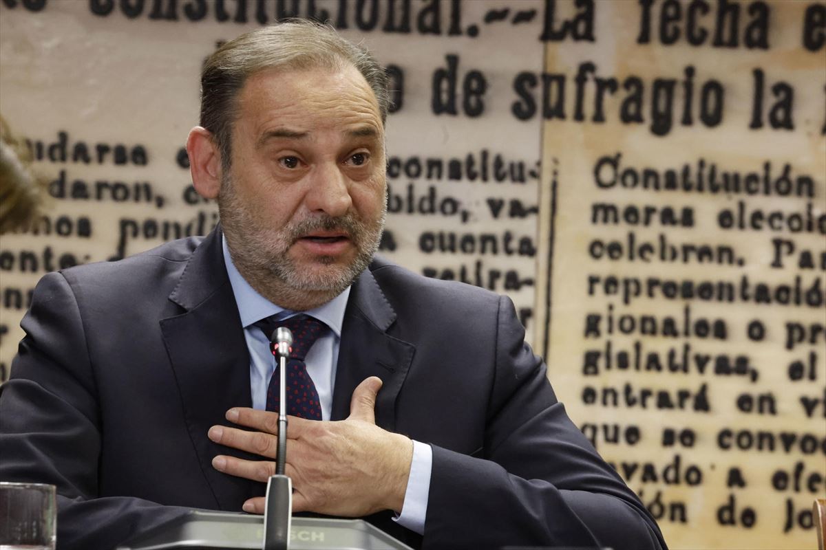 El exministro de Transportes español y diputado en el Congreso, José Luis Ábalos. Foto: EFE
