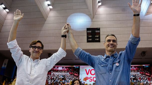 Salvador Illa y Pedro Sánchez. Foto: EFE