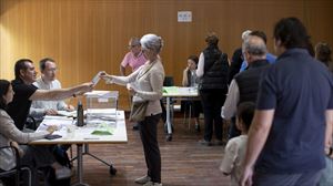 La participación en las elecciones al Parlament de Cataluña a las 13:00 horas era del 26,74 %