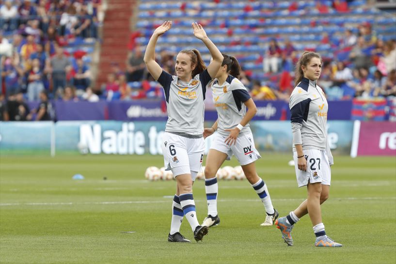 Ambiente previo al partido. Foto: EFE
