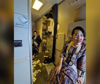 Fuertes turbulencias en un vuelo de Londres a Singapur dejan al menos un muerto y 30 heridos