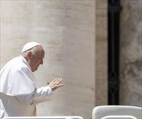 El papa pide perdón y dice que no tuvo intención de ofender o expresarse en términos homófobos