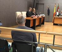 El policía de Bilbao, acusado de homicidio imprudente, reconoce que cruzó el semáforo en rojo sin luces