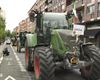 Una tractorada defiende la tierra de Álava contra el ''acoso'' de las renovables