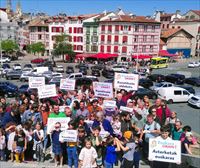 Iparralde se moviliza a favor de los derechos lingüísticos y en contra de los ataques al euskera