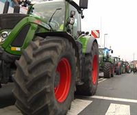 Retenciones y tráfico lento en las carreteras guipuzcoanas por la protesta de los agricultores