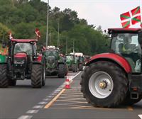 Traktoreek muga utzi dute, 24 orduko protestaren ostean