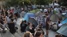 Acampada en solidaridad con el pueblo palestino en pleno centro de Donostia, junto al Buen Pastor