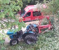 71 urteko gizon bat hil da Leitzan traktoreak azpian harrapatuta