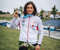 Maialen Chourraut se cuelga la medalla de plata en Cracovia
