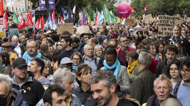 Ultraeskuinaren aurkako protesta, Frantzian. Argazkia: EFE