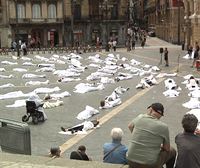 Artistas y escultores denuncian en Bilbao el genocidio en Palestina