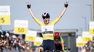 Demi Vollering ratifica su dominio en la Vuelta a Suiza ganando la última etapa, además de la general
