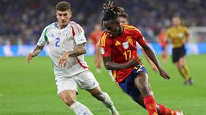 Italiak bere atean sartutako gol batek final-zortzirenetarako txartela eman dio Espainiari (1-0)