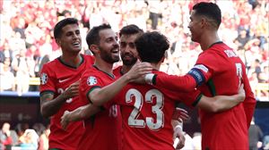 Portugal se mete en octavos tras ganar a Turquía (0-3)