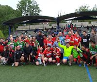 Torneo de fútbol para promover la inclusión en las actividades deportivas, en el campo de Martutene