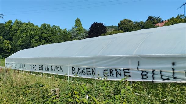 Bingen Zupiriaren aurkako pintaketa Hernanin. Argazkia: Imanol Lasa Zeberio.