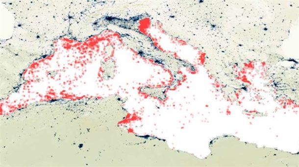 Los regueros de plástico del Mediterráneo se localizan vía satélite. Todo lo que hay que saber sobre el pene
