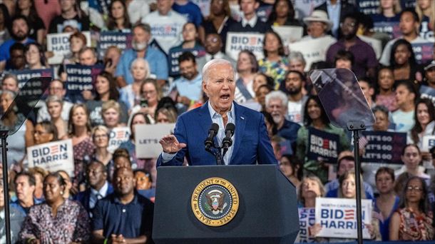 Joe Biden, Ipar Carolinan egindako agerraldi jendetsuan. Argazkia: EFE.