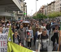 Decenas de personas piden en Pamplona terminar con la tauromaquia