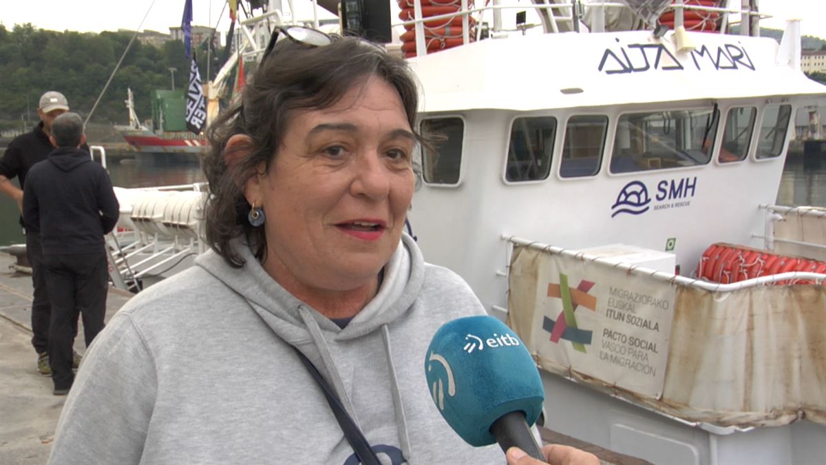El buque de rescate Aita Mari espera encontrarse con muchos botes en el Mediterráneo