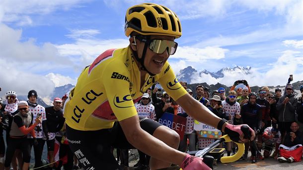 Richard Carapaz, en el Tour de 2024. Foto de archivo: EFE. 