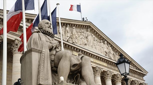 Exterior de la Asamblea Nacional francesa. Foto: EFE