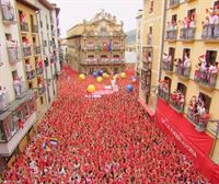Arrancan los sanfermines 2024 en Pamplona con el tradicional chupinazo