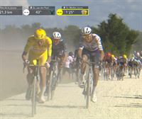 Pogacar, Vingegaard y Evenepoel brindan un gran espectáculo en los tramos de sterrato de la 9ª etapa del Tour
