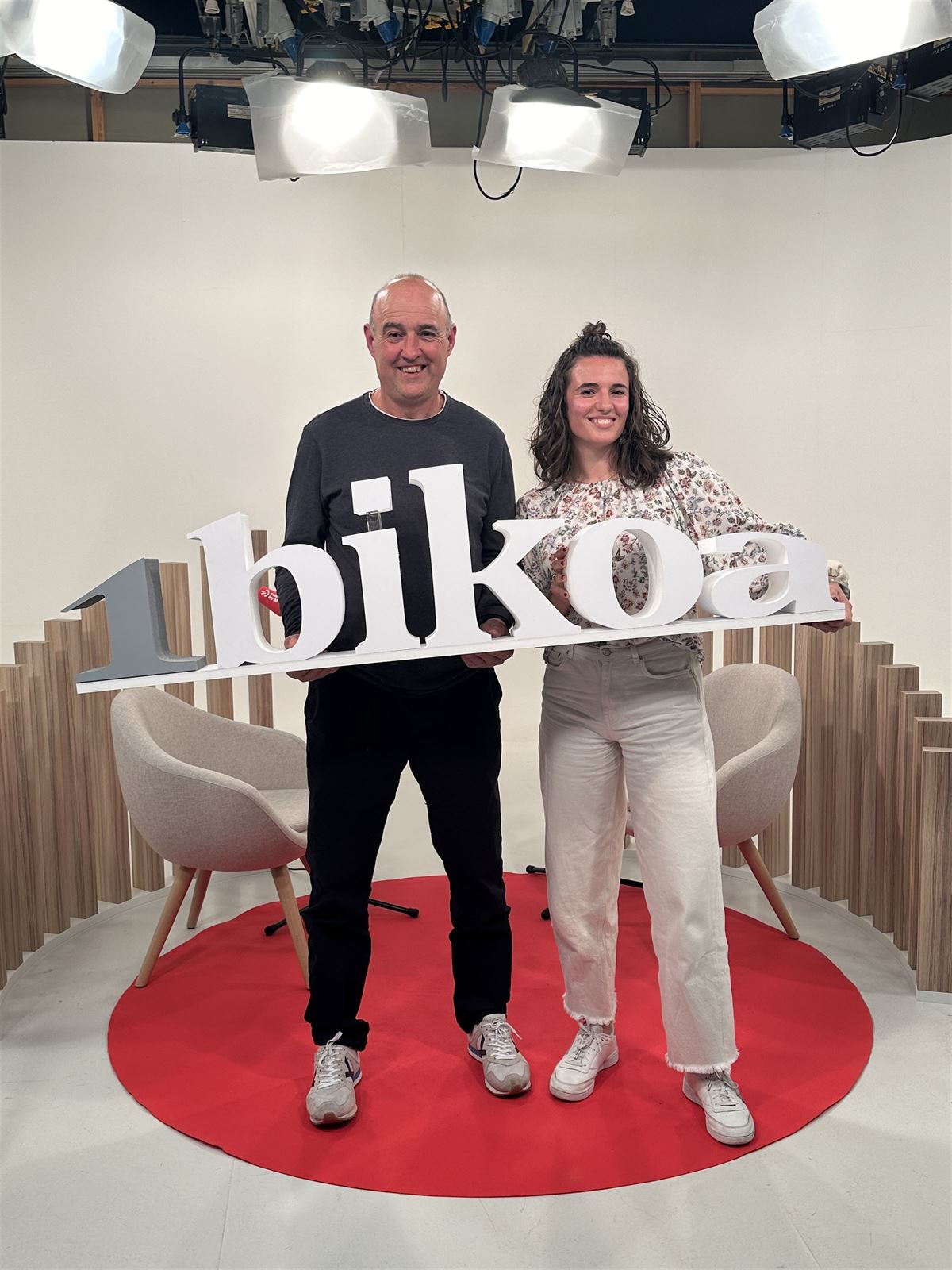 Chexiya gangbang porno