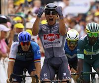 Philipsenek irabazi du Saint-Amand-Montrondeko esprinta, eta aurrenekoz gailendu da 2024ko Frantziako Tourrean