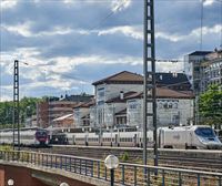 Gasteiz eta Miranda Ebro arteko tren zerbitzuak orduak etenda eman ditu, katenarian izandako arazo batengatik