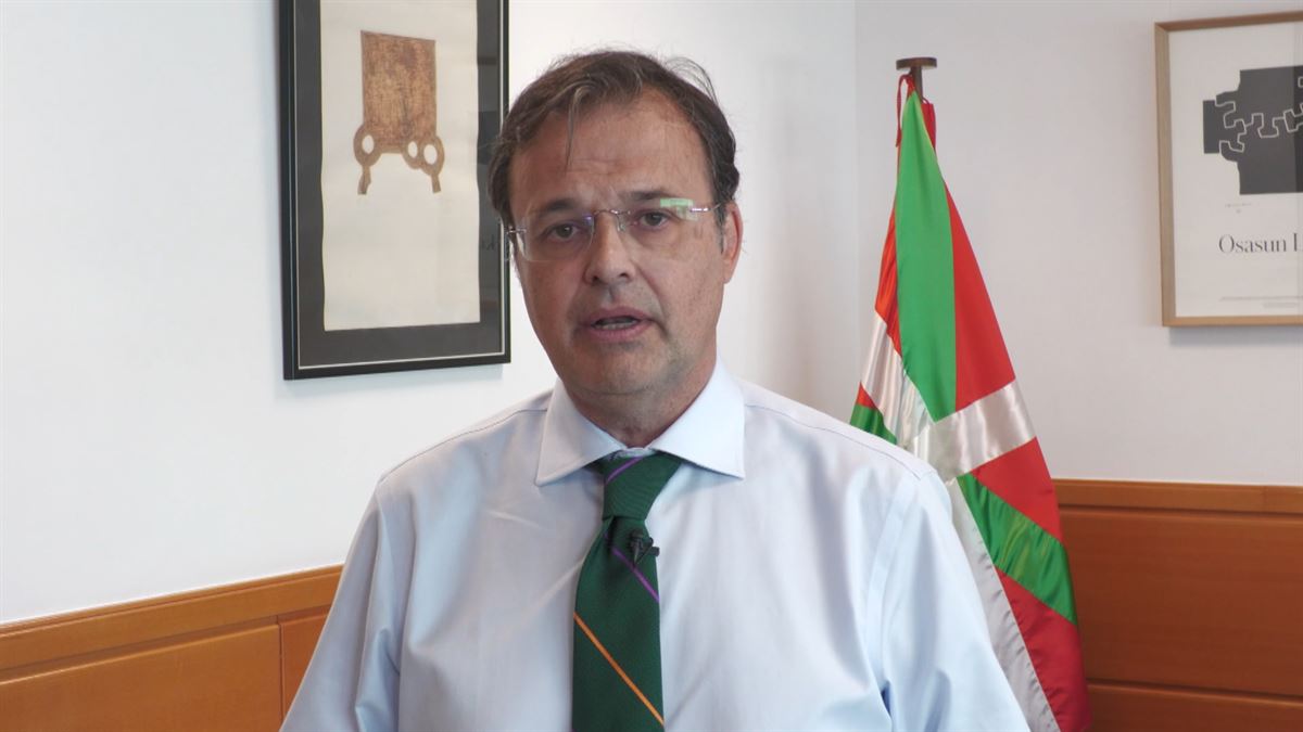 Alberto Martínez. Imagen obtenida de un vídeo de Irekia.