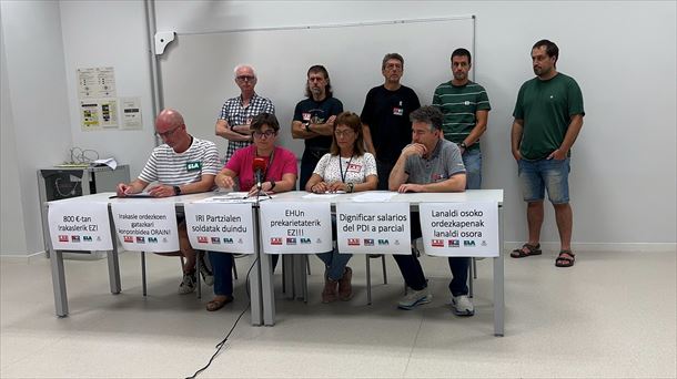 Rueda de prensa de los sindicatos de la UPV/EHU para valorar el conflicto del profesorado sustituto