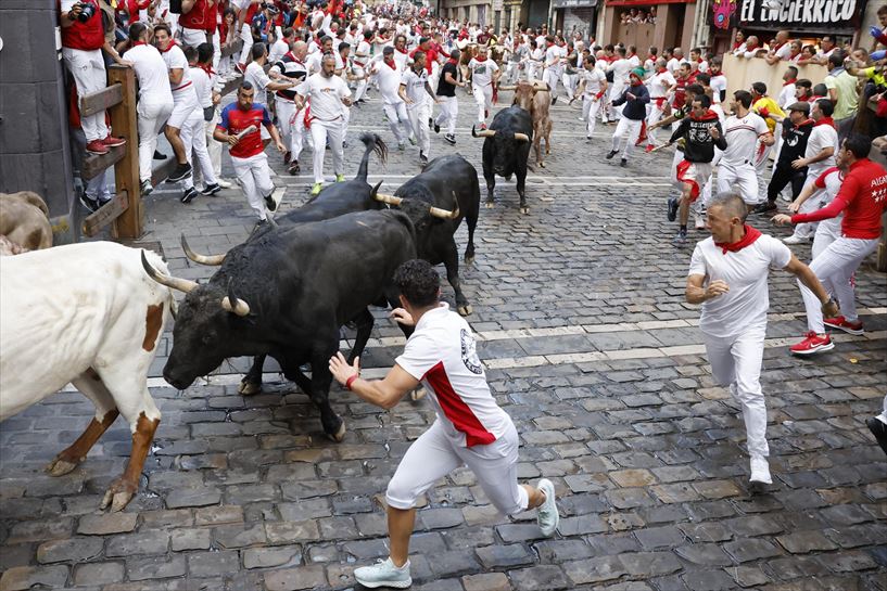 Encierro del 12 de julio. Foto: EFE.