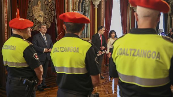 Juan María Aburto, en el acto oficial de presentación del nuevo pacto. Foto: EFE.