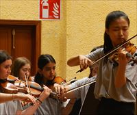 La joven violinista Seohyun Kim acompaña a la EGO en su gira de verano