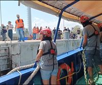 El barco de rescate Aita Mari llega a Ravenna tras rescatar a 34 personas